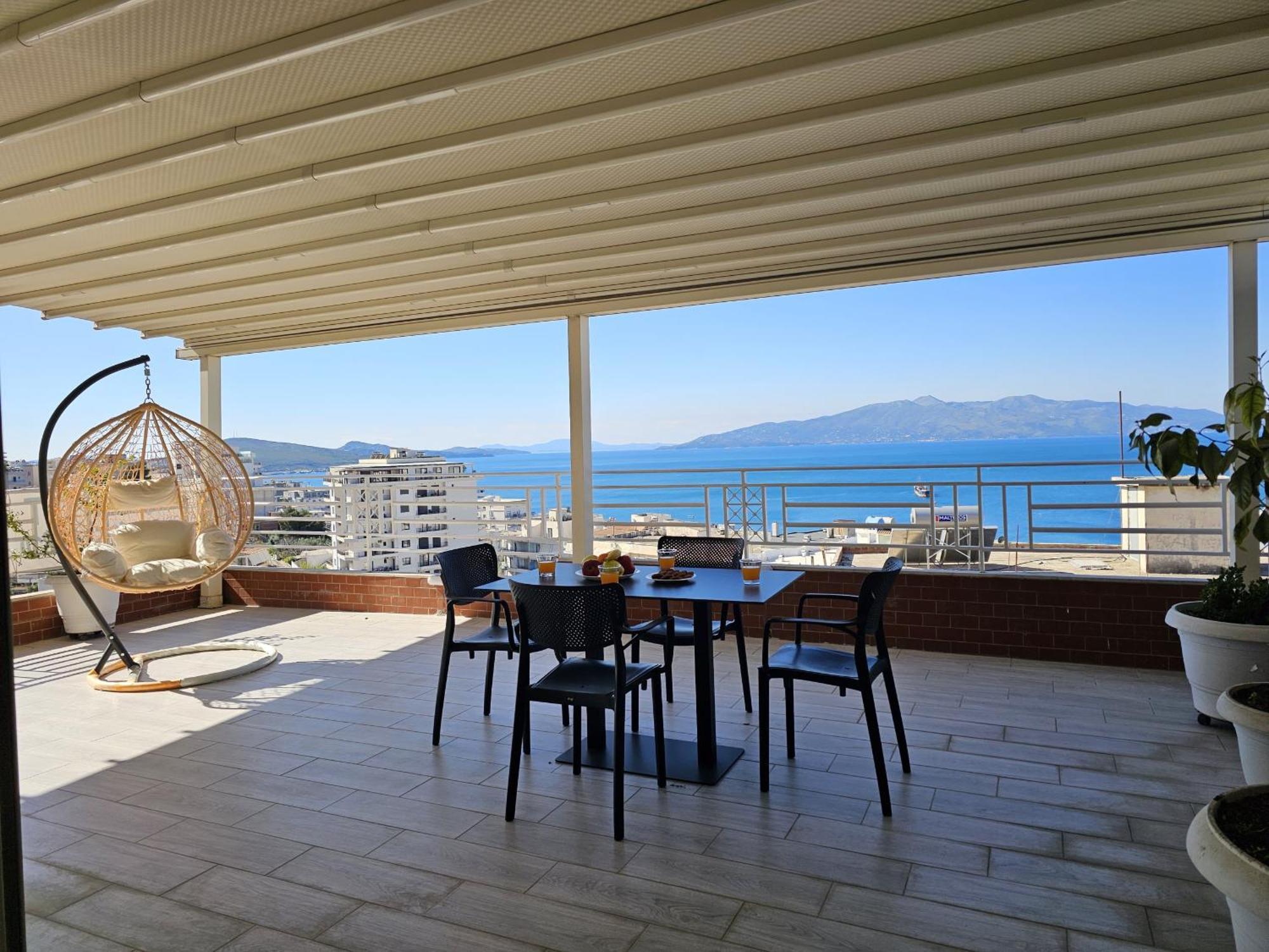 Deep Blue Rooftop - 111 Sarande Luaran gambar