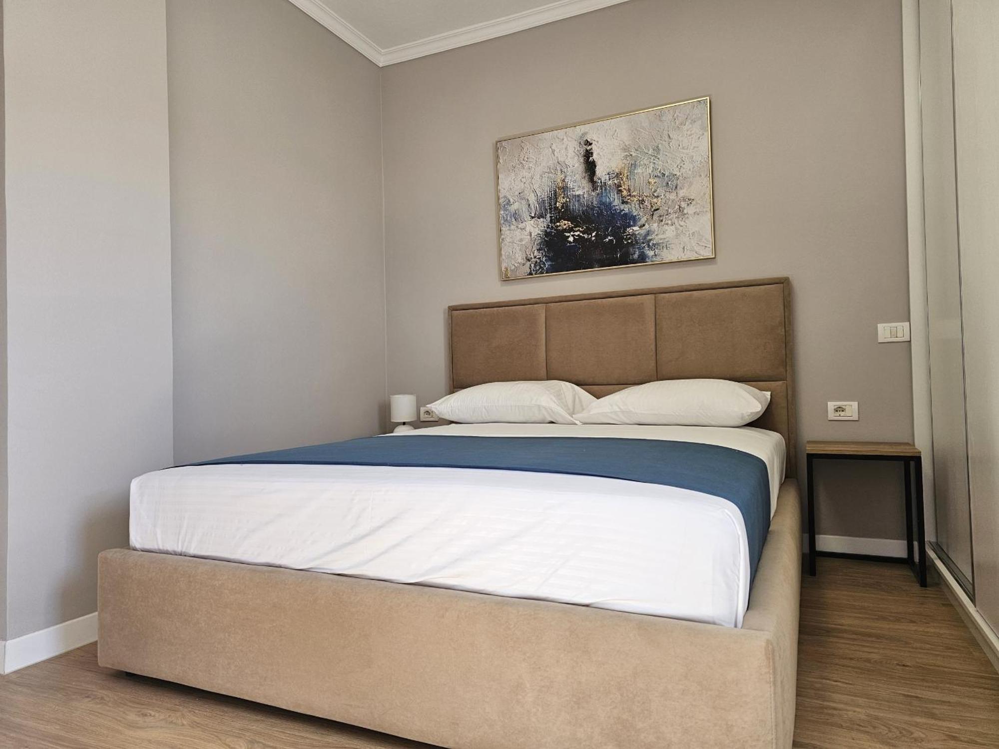 Deep Blue Rooftop - 111 Sarande Luaran gambar